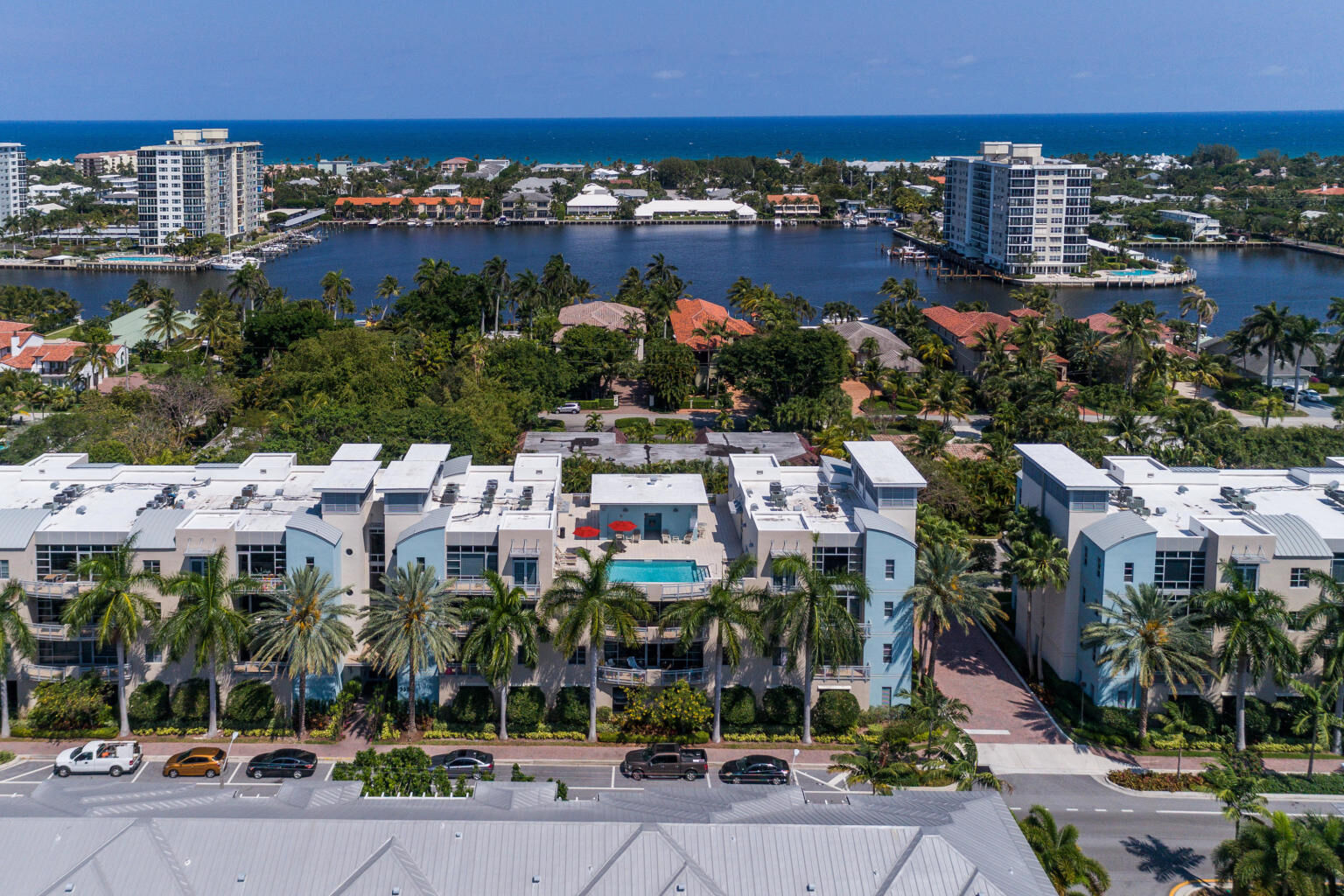 Property Photo:  335 SE 6th Avenue 304  FL 33483 