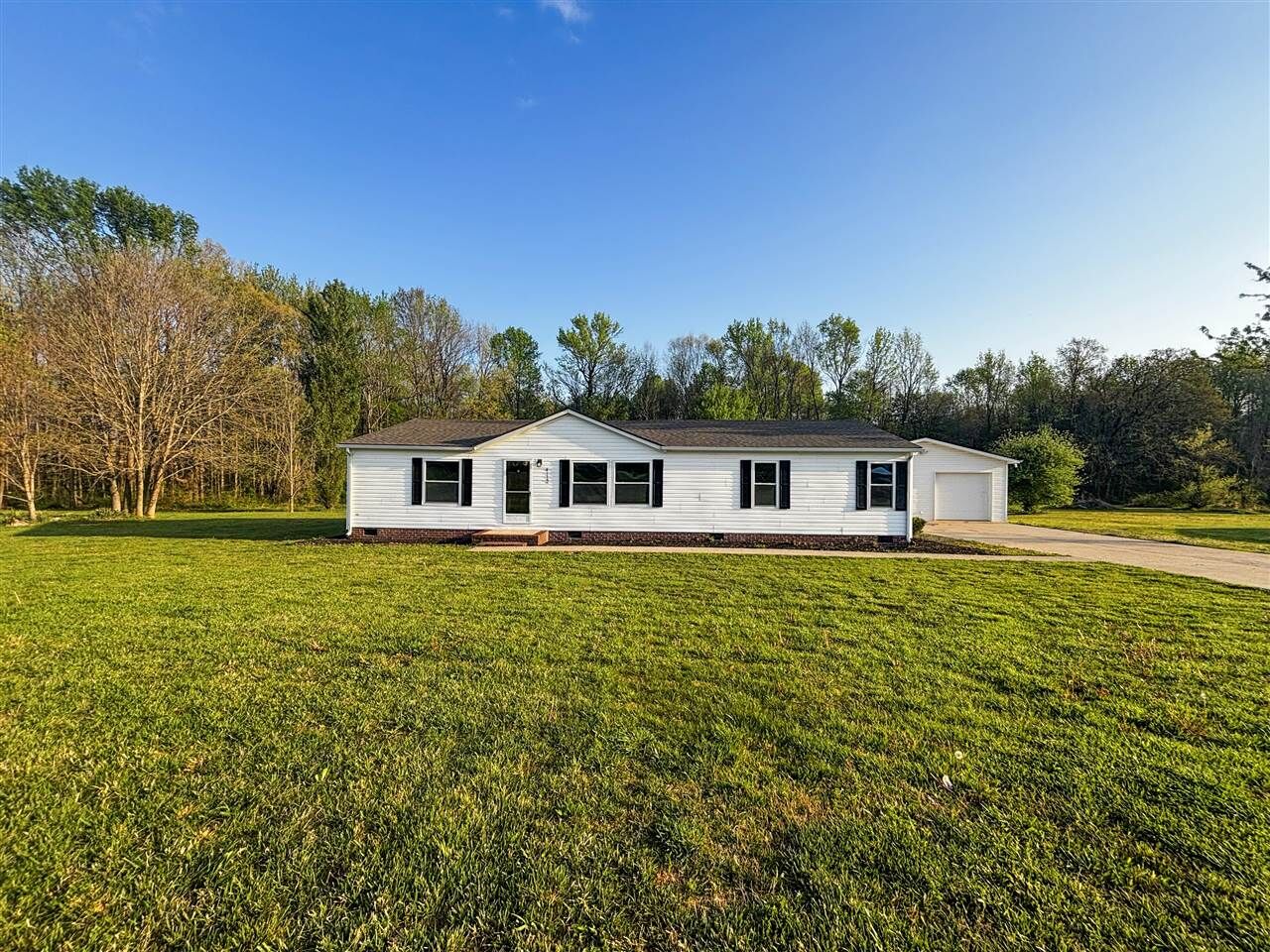 Property Photo:  4112 Dripping Springs Road  KY 42141 
