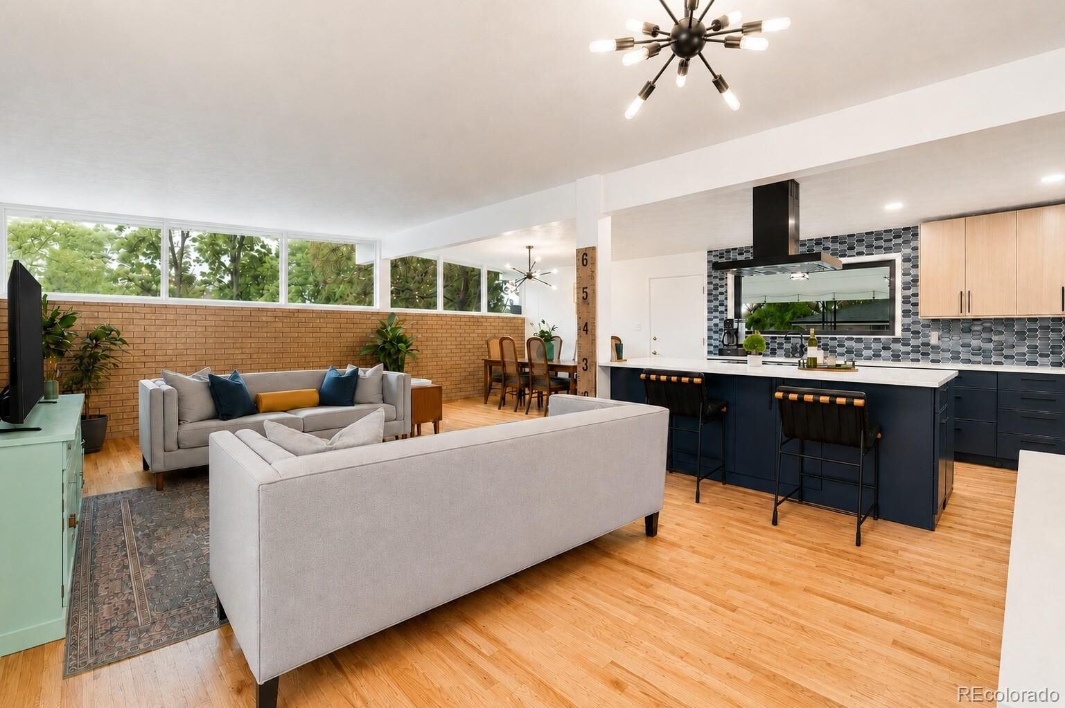 Property Photo:  2795 E Euclid Avenue  CO 80121 