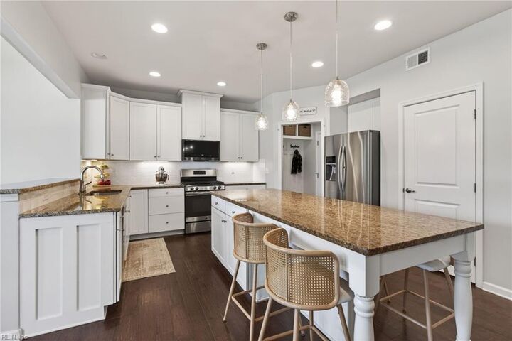 Property Photo:  408 Mike Trl  VA 23322 