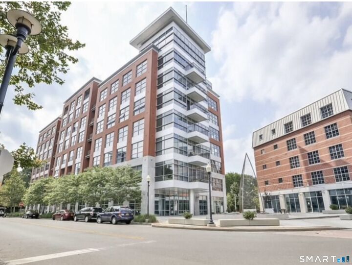 Property Photo: 33 North Water Street 604 CT 06854