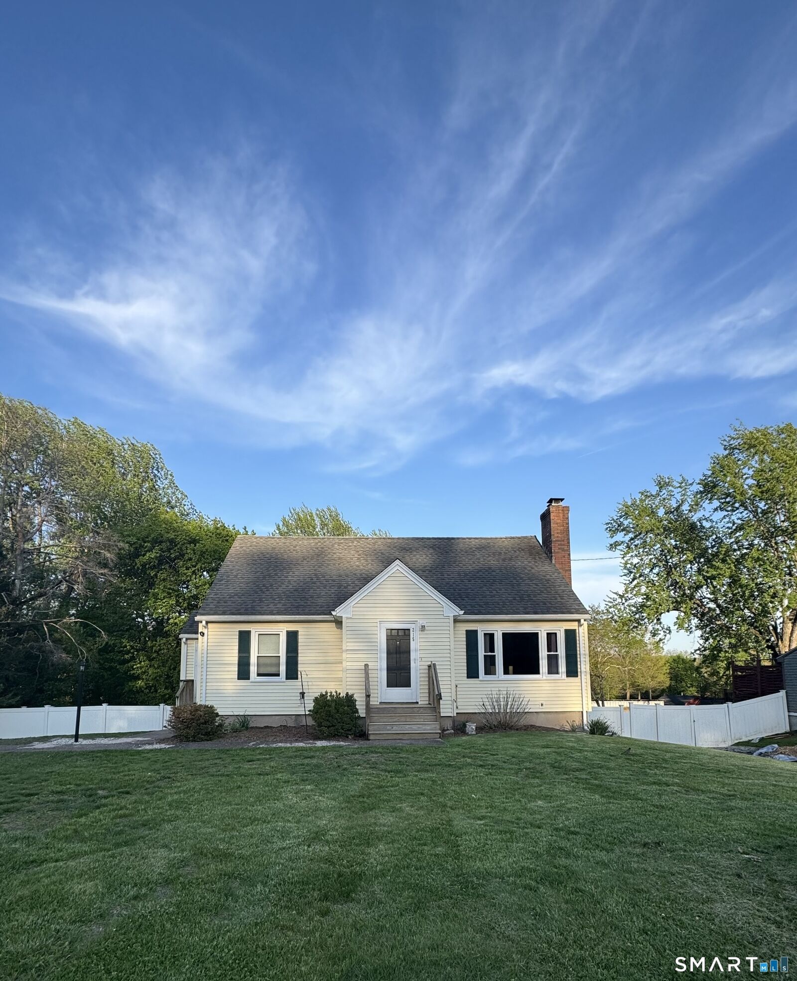 Property Photo:  215 Pinney Street  CT 06029 