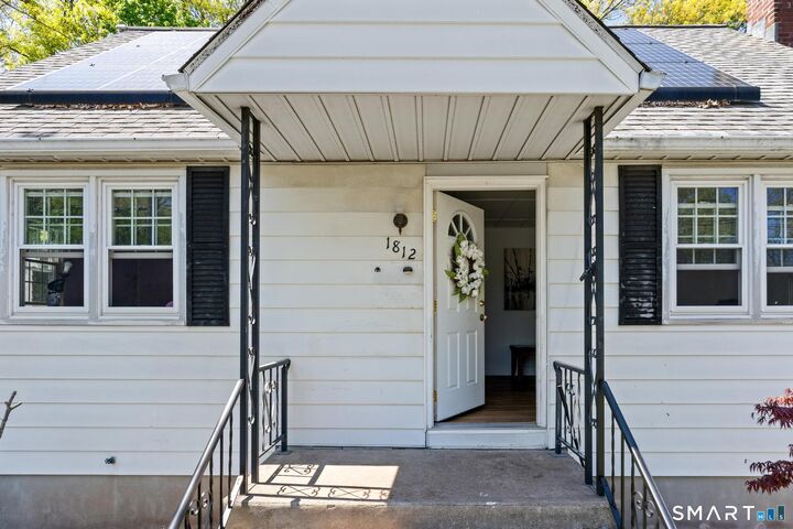 Property Photo: 1812 Corbin Avenue CT 06053
