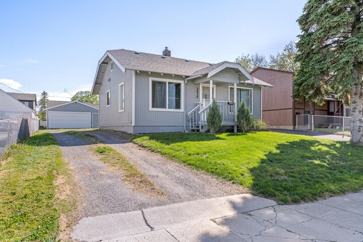 Property Photo:  3828 E 26th Ave  WA 99223 