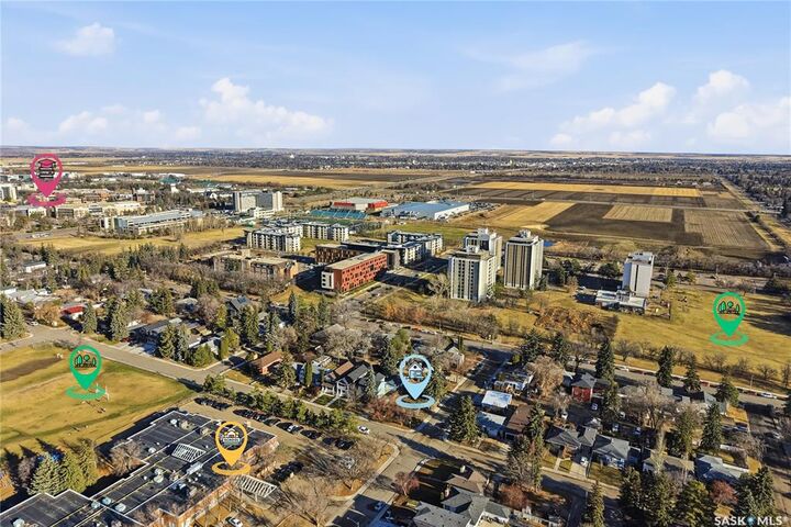 Property Photo:  1401 Colony Street  SK S7N 0S8 