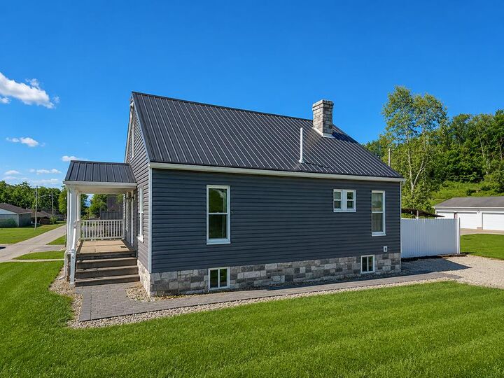 Property Photo: 545 Mill Lawn Ave OH 45656