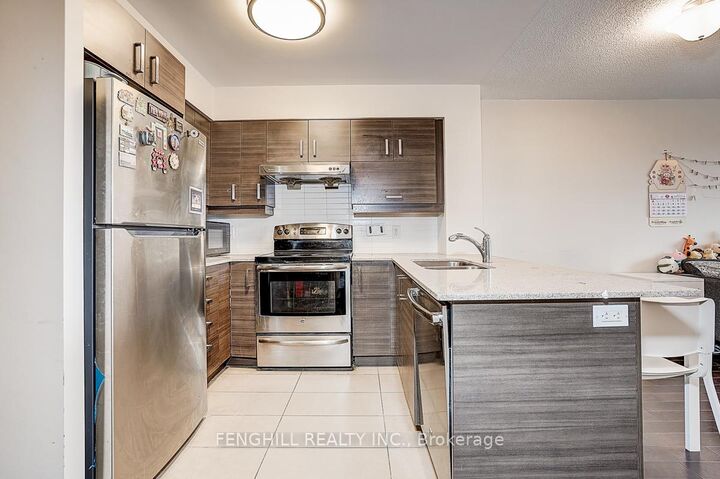 Property Photo:  1 Uptown Drive 2010  ON L3R 5C1 