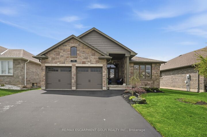 35 Patten Drive — photo 1