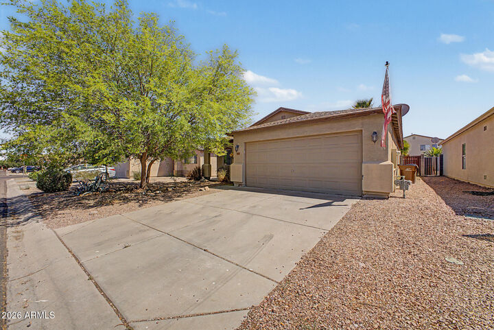Property Photo:  1085 E Desert Rose Trail  AZ 85143 