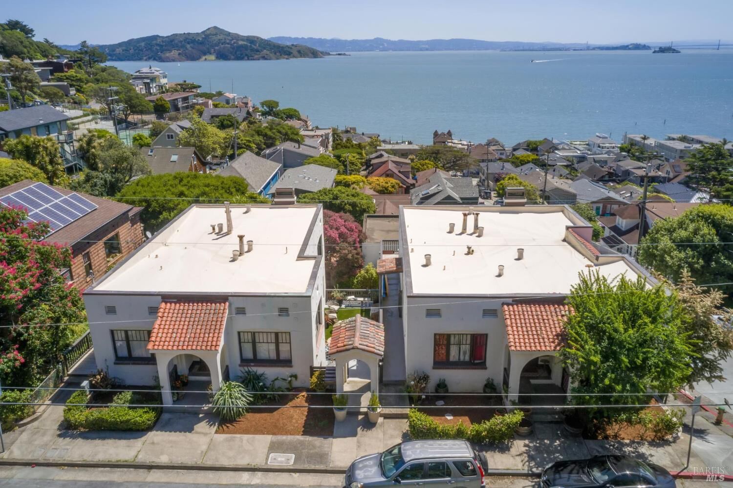 Property Photo: 516 Richardson Street CA 94965