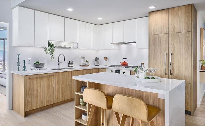 Property Photo: 7728 Park Crescent 407 BC V3N 0J3