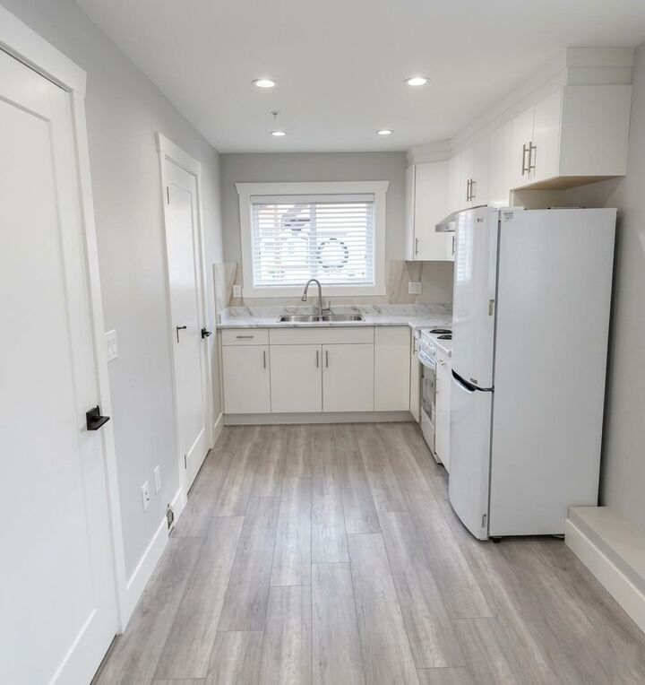 Property Photo:  2783 E 27th Avenue  BC V5R 1N4 