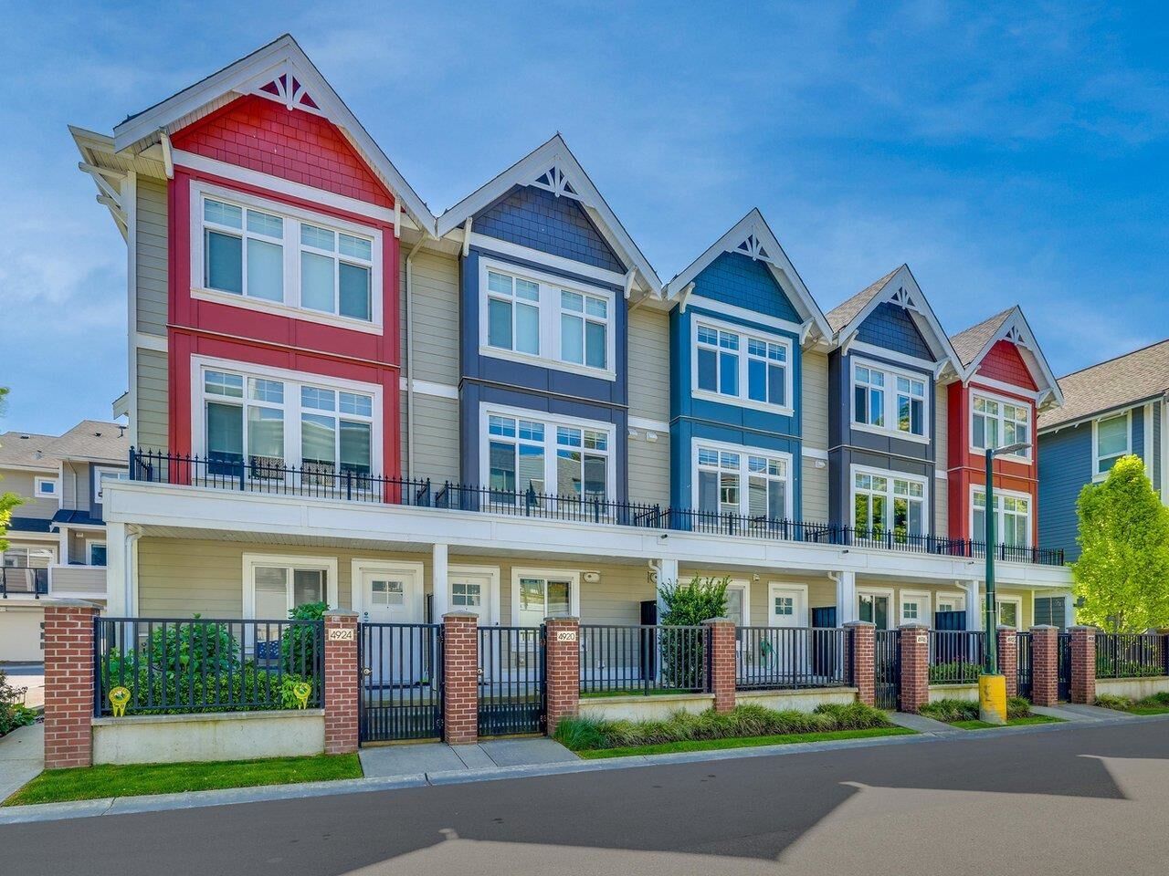 Property Photo:  4916 Ellis Lane  BC V4K 0E1 