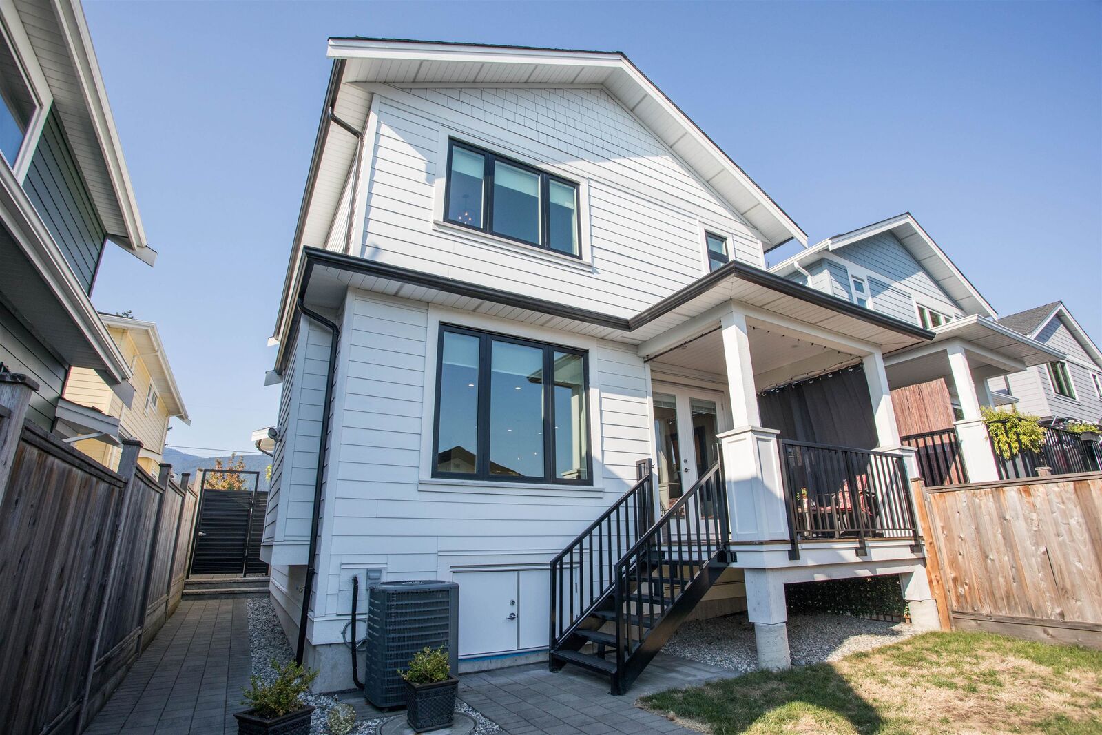 Property Photo:  341 E 13th Street  BC V7L 2L8 