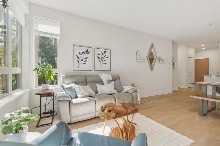 Property Photo:  1111 E 27th Street 308  BC V7J 1S3 