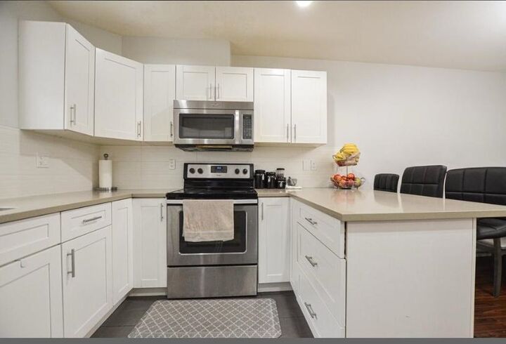 Property Photo: 13368 72 Avenue 121 BC V3W 2N6