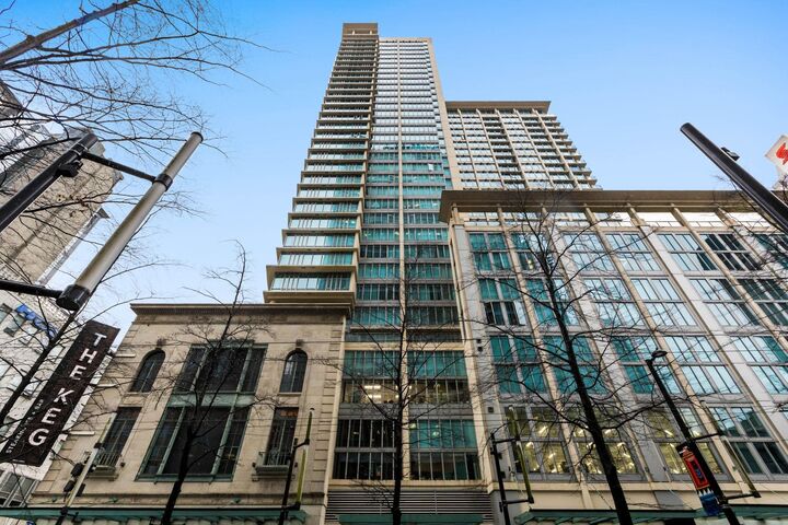 Property Photo:  610 Granville Street 409  BC V6C 3T3 
