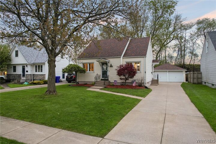 Property Photo:  223 Kirkwood Drive  NY 14224 