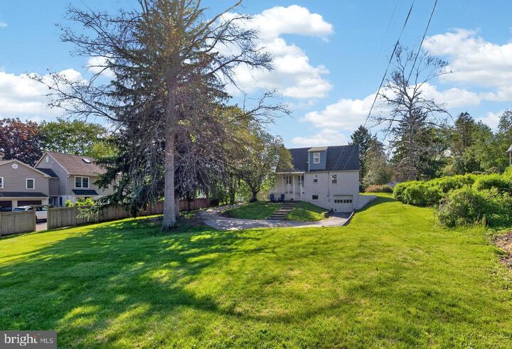 Property Photo:  507 Saint Johns Circle  PA 19460 