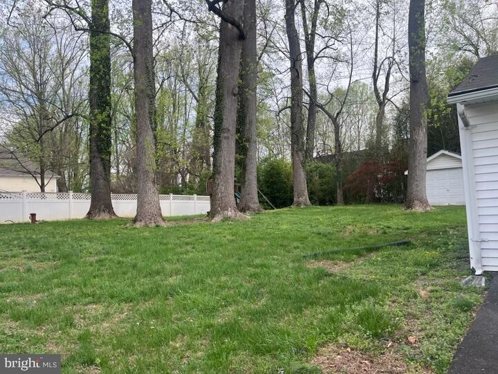 Property Photo:  2722 Chain Bridge Road  VA 22181 