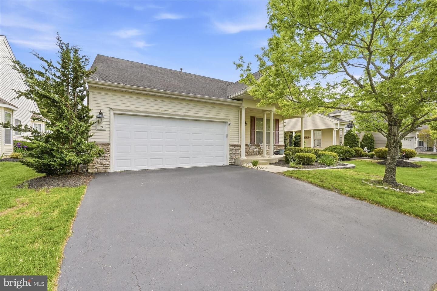 Property Photo:  39 Newport Street  NJ 08005 