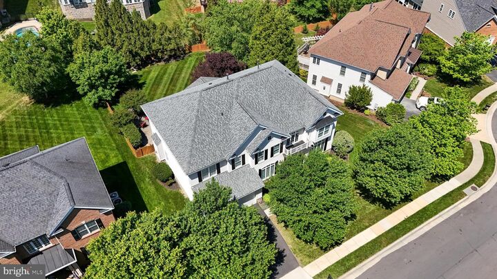 Property Photo:  23075 Meriweather Court  VA 20148 