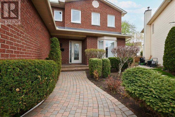 Property Photo:  1592 Zachary Street  ON K1C 6C6 