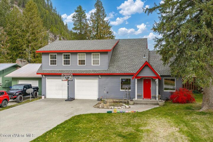 Property Photo:  105 Lehigh Ave  WA 99153 