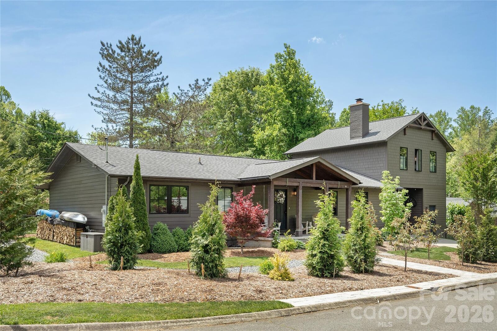 Property Photo:  17 Grove Street  NC 28712 