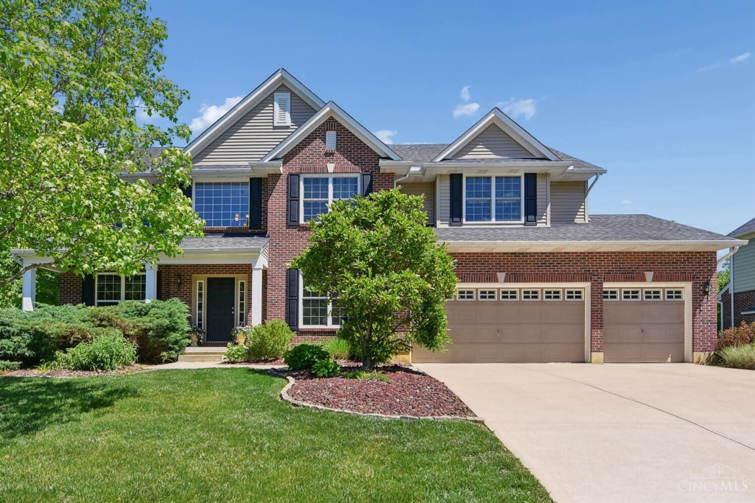 Property Photo:  331 Eastbury Drive  OH 45140 
