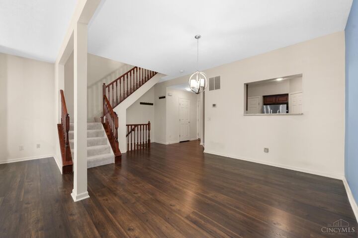 Property Photo:  5927 Castlewood Crossing  OH 45150 