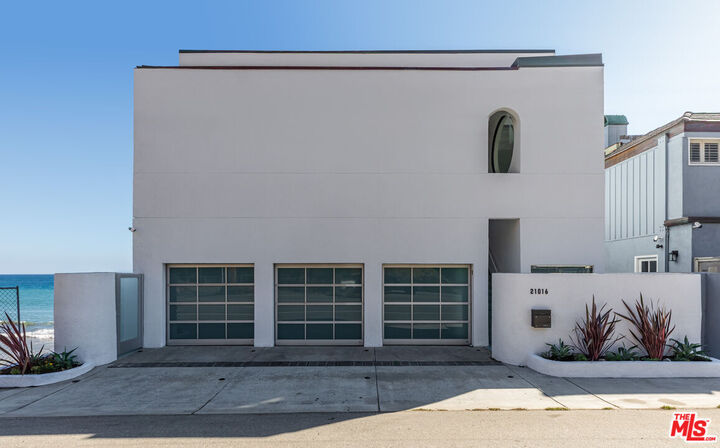 Property Photo:  21016 Pacific Coast Hwy  CA 90265 