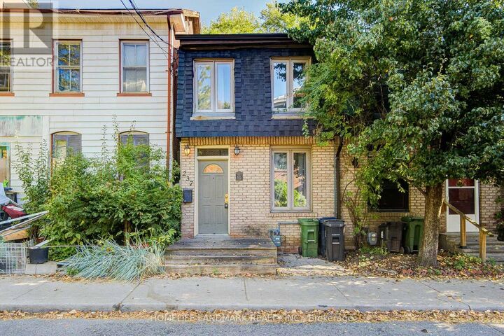 Property Photo:  237 Ontario Street  ON M5A 2V6 
