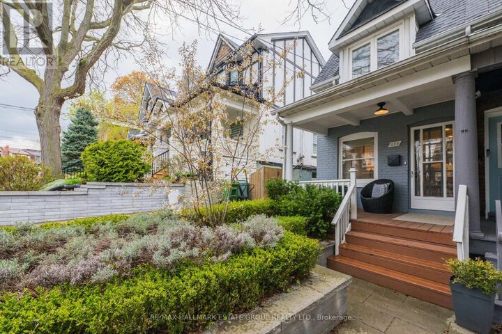 Property Photo:  335 Kenilworth Avenue  ON M4L 3S9 