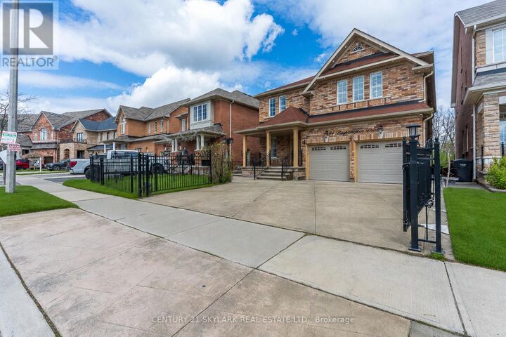 Property Photo:  94 Bayhampton Drive  ON L6P 3A9 
