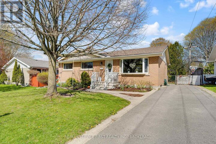 Property Photo:  290 Glen Castle Road  ON K7M 4N8 