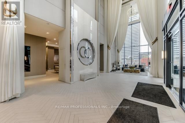 Property Photo:  59 Annie Craig Drive 206  ON M8V 0C4 