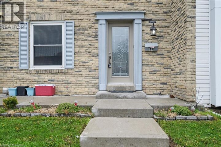 Property Photo:  900 Central Park Drive 49  ON L6S 3J6 