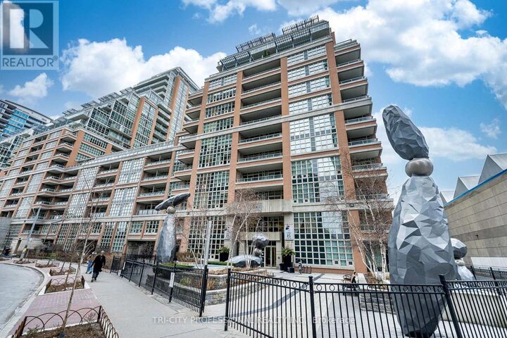 Property Photo:  85 E Liberty Street 1713  ON M6K 3R4 