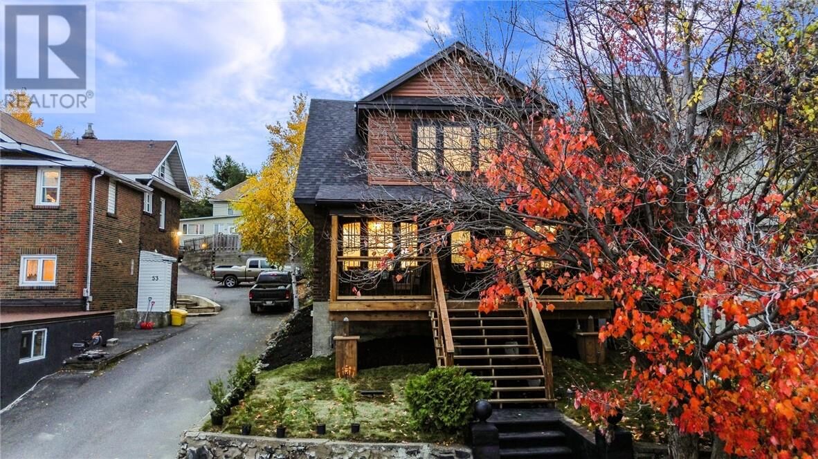 Property Photo:  49 Worthington Crescent  ON P3E 1J3 