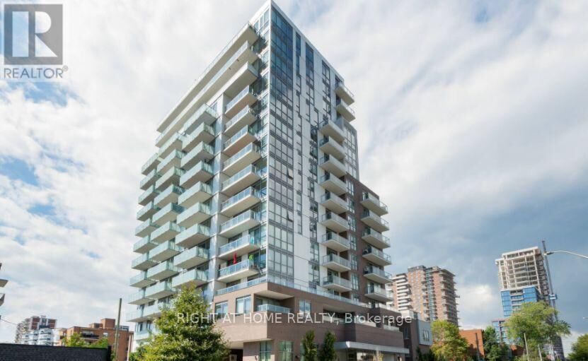 Property Photo:  8 Ann Street 1101  ON L5G 3E6 