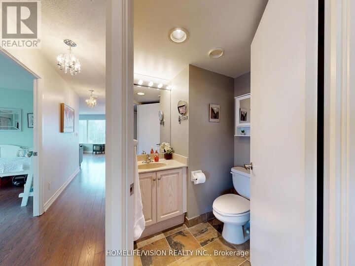 Property Photo:  210 Victoria Street 3311  ON M5B 2R3 