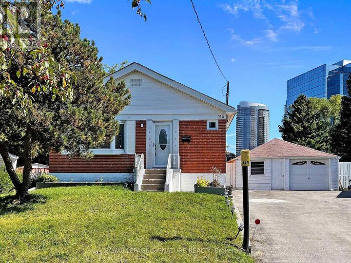 Property Photo:  116 Earlton Road Main  ON M1T 3V4 