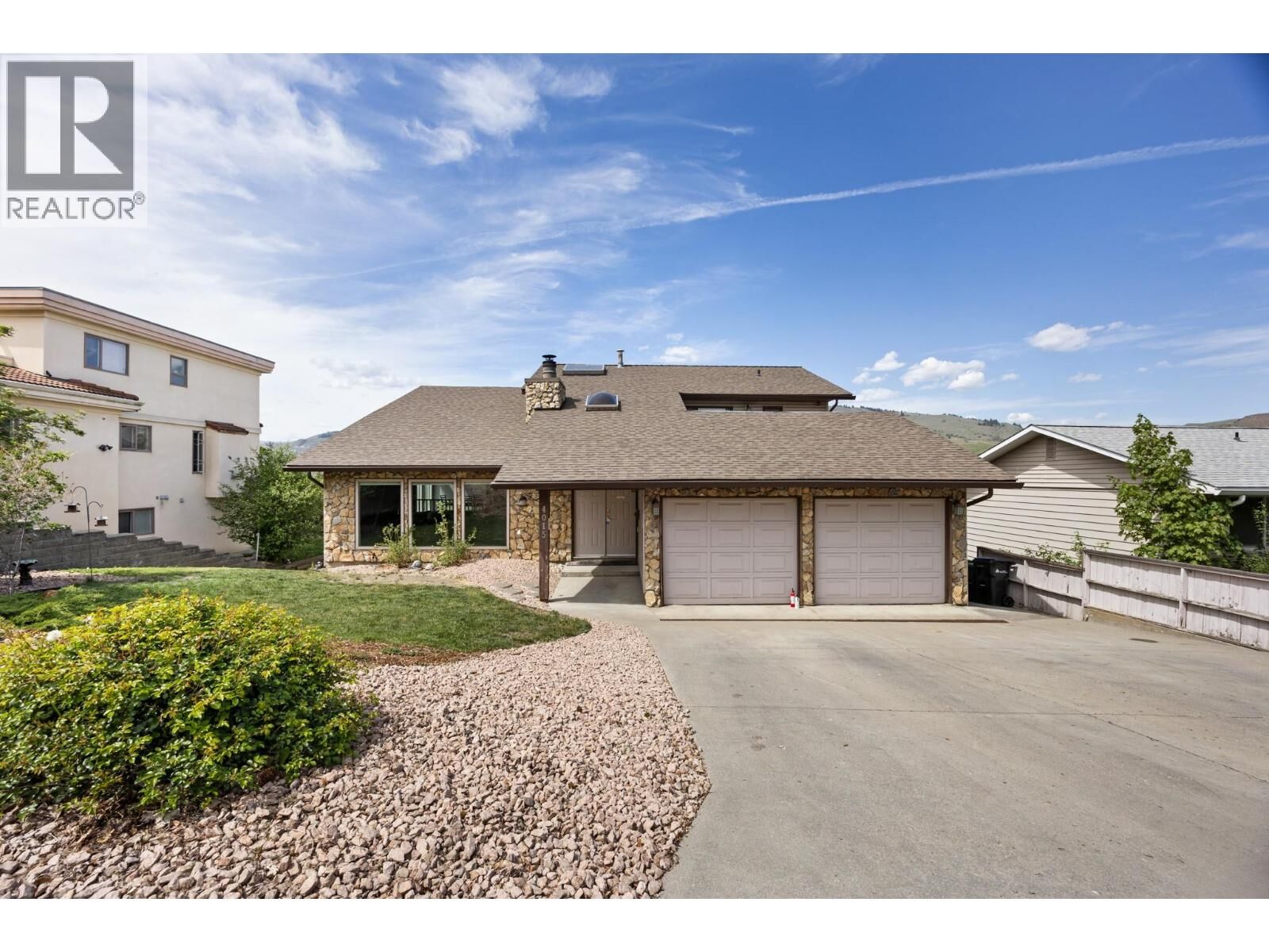 Property Photo:  4015 15th Crescent  BC V1T 7H5 