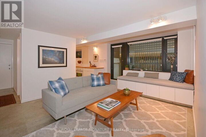 Property Photo:  379 Berkeley Street Lower  ON M5A 2X8 