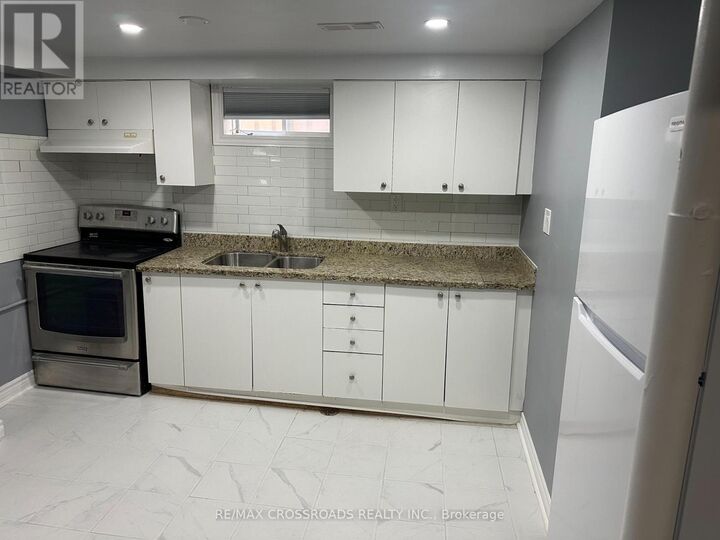 Property Photo:  466 Brimley Road Basement  ON M1J 1A5 