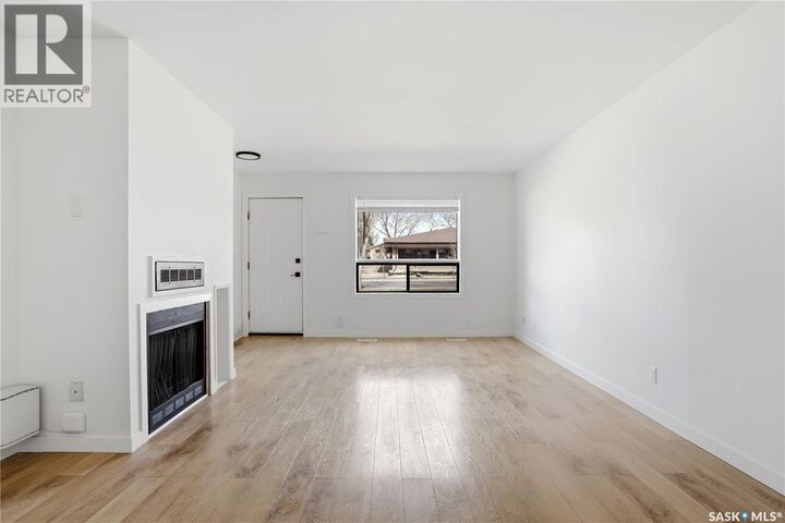 Property Photo:  6501 Rochdale Boulevard  SK S4X 2Z1 