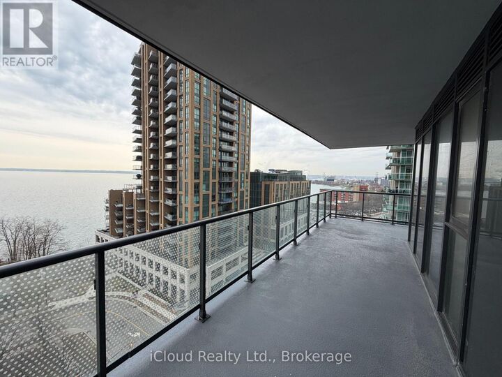 Property Photo:  2075 Lakeshore Road 908  ON L7R 1E2 
