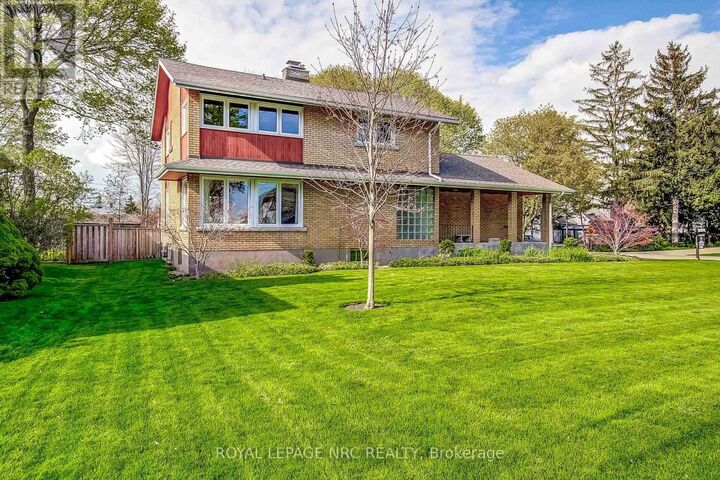 Property Photo:  24 Tennessee Avenue  ON L3K 2R9 