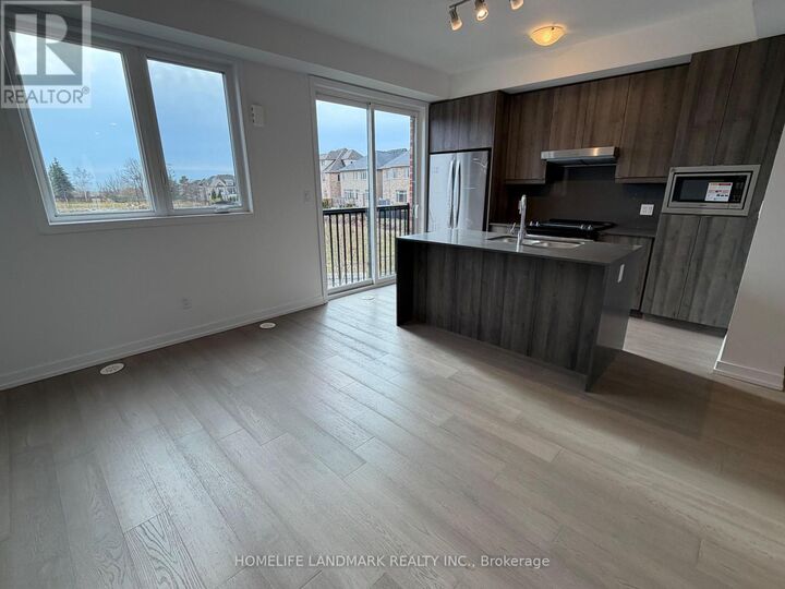 Property Photo:  23 Bancroft Lane  ON L4E 1M1 